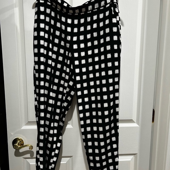 Lot of 2 Chico’s light weight pants - size 1.5 (10). EUC - selling as one lot - Picture 2 of 7